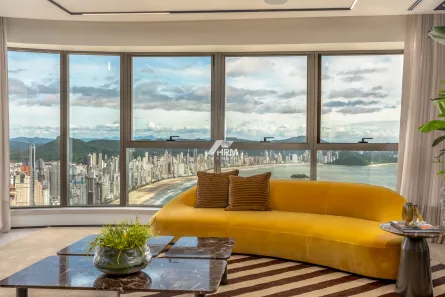 Apartamento com 4 Quartos à venda, 261m² no Centro, Balneário Camboriú