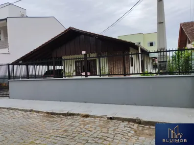 Casa com 5 Quartos à venda, 160m² no Centro, Penha