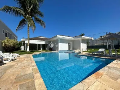 Casa de Condomínio com 7 Quartos à venda, 453m² no Jardim Acapulco, Guarujá