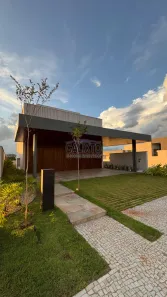 Casa de Condomínio com 4 Quartos à venda, 306m² no Gávea, Uberlândia