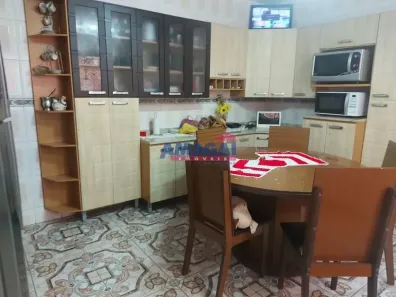 Sobrado com 3 Quartos à venda, 310m² no Cidade Morumbi, São José dos Campos