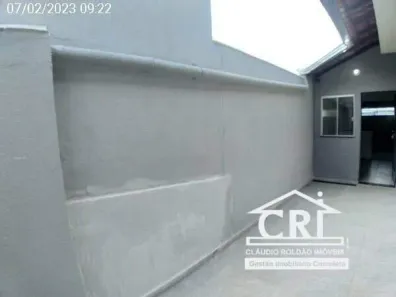 Casa com 2 Quartos para alugar, 80m² no Petrolândia, Contagem