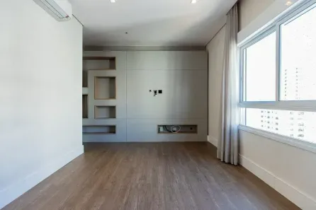Apartamento com 3 Quartos à venda, 194m² no Campo Belo, São Paulo
