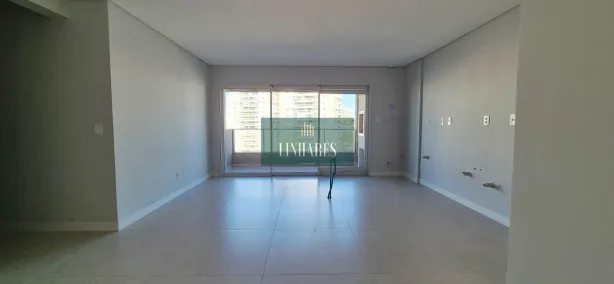 Apartamento com 3 Quartos à venda, 86m² no Barreiros, São José