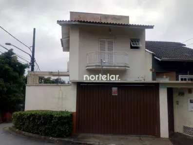 Sobrado com 4 Quartos à venda, 220m² no Jardim Virginia Bianca, São Paulo