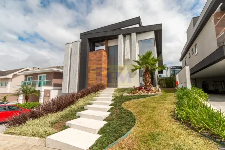 Casa de Condomínio com 3 Quartos à venda, 320m² no Pineville, Pinhais