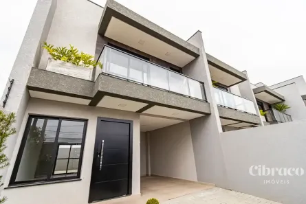 Sobrado com 3 Quartos para alugar, 124m² no Alto Tarumã, Pinhais