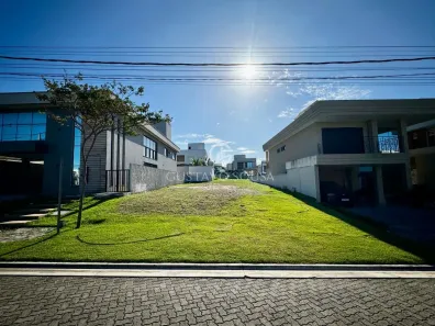 Lote/Terreno à venda, 337m² no Cidade Alpha, Eusébio
