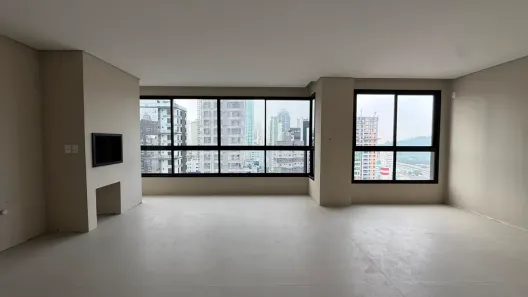 Apartamento com 4 Quartos à venda, 145m² no Centro, Balneário Camboriú