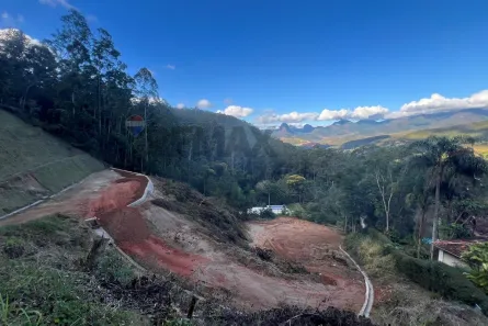 Lote/Terreno à venda, 5518m² no Itaipava, Petrópolis