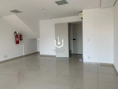 Sala Comercial à venda, 141m² no Jardim Promissão, São Paulo