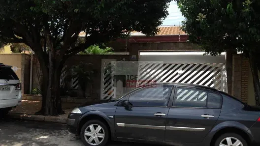 Casa com 3 Quartos à venda, 200m² no Jardim Amélia, Santa Bárbara D'Oeste