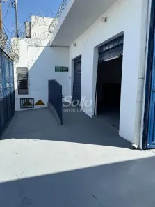 Sala Comercial para alugar, 273m² no Umuarama, Uberlândia