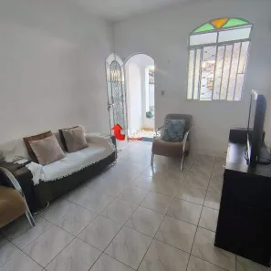 Casa com 6 Quartos à venda, 243m² no Sagrada Família, Belo Horizonte