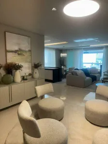 Apartamento com 4 Quartos à venda, 180m² no Meia Praia, Itapema