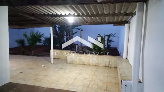 Casa com 2 Quartos para alugar, 90m² no São Jorge, Uberlândia