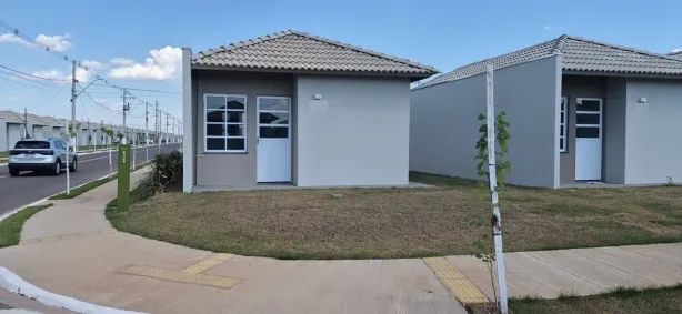 Casa com 2 Quartos para alugar, 44m² no São Francisco, Cuiabá