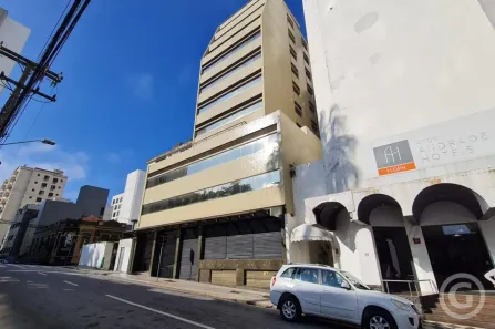 Prédio Comercial para alugar, 3139m² no Centro, Florianópolis