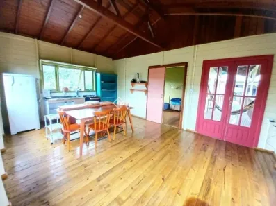 Casa com 3 Quartos para alugar, 80m² no Pântano do Sul, Florianópolis