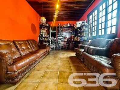Casa com 3 Quartos à venda, 140m² no Bom Retiro, Joinville
