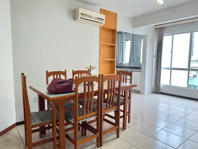 Apartamento com 2 Quartos para alugar, 90m² no Pioneiros, Balneário Camboriú