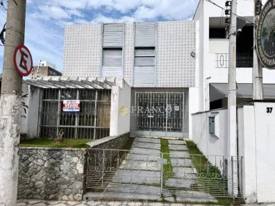 Sobrado com 3 Quartos à venda, 166m² no Centro, Taubaté