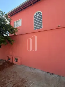 Casa com 3 Quartos para alugar, 98m² no Setor Urias Magalhães, Goiânia