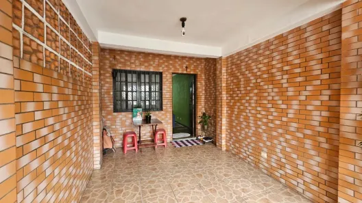Sobrado com 2 Quartos à venda, 70m² no Parque Pinheiros, Taboão da Serra