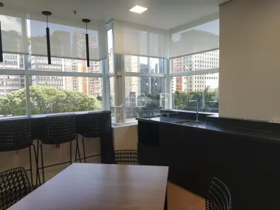 Sala Comercial para alugar, 240m² no Vila Olímpia, São Paulo