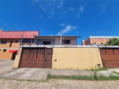Casa com 5 Quartos à venda, 300m² no Desvio Rizzo, Caxias do Sul