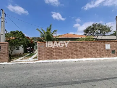 Casa com 2 Quartos para alugar, 73m² no São João do Rio Vermelho, Florianópolis