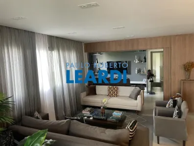 Apartamento com 3 Quartos à venda, 193m² no Vila Andrade, São Paulo