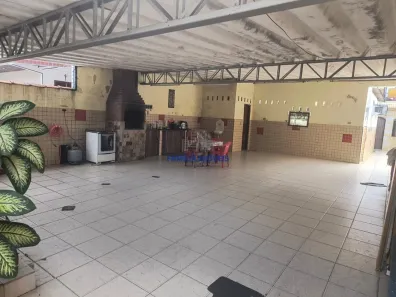 Lote/Terreno à venda, 208m² no Marapé, Santos