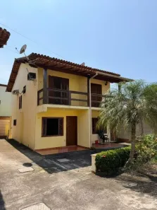 Casa com 2 Quartos para alugar, 80m² no Colinas, Rio das Ostras