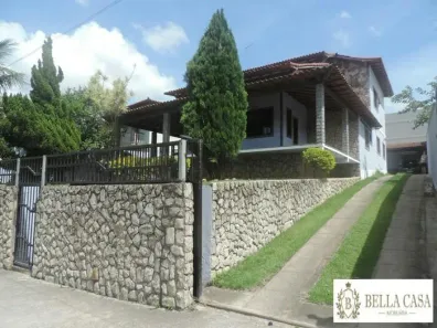 Casa com 3 Quartos à venda, 260m² no Centro, Araruama