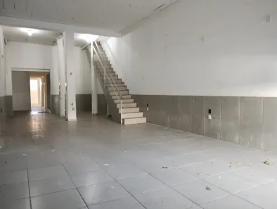 Ponto Comercial para alugar, 286m² no Penha, Rio de Janeiro