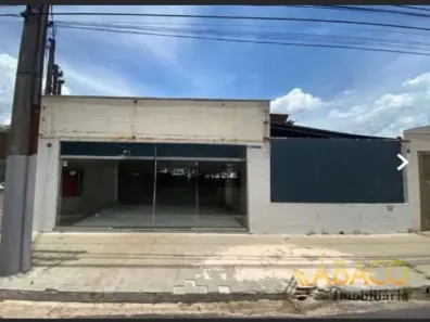 Imóvel Comercial para alugar, 400m² no Vila Celina, São Carlos