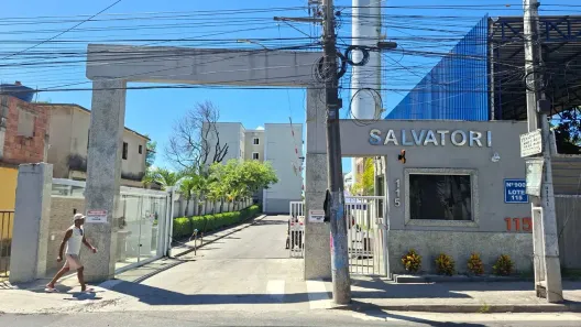 Apartamento com 2 Quartos à venda, 50m² no Vista Alegre, São Gonçalo