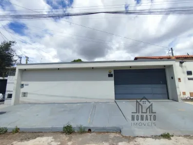 Casa com 4 Quartos à venda, 235m² no Jardim Presidente, Goiânia