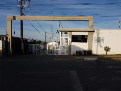Sobrado com 2 Quartos à venda, 59m² no Vila Colorado, Suzano