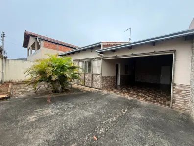 Casa com 3 Quartos para alugar, 360m² no Garavelo Residencial Park, Aparecida de Goiânia