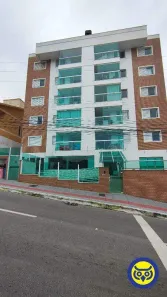 Apartamento com 3 Quartos para alugar, 88m² no Praia Comprida, São José