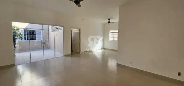 Casa com 2 Quartos para alugar, 150m² no Vila Bandeirantes, Araçatuba