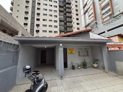 Casa à venda, 100m² no Guilhermina, Praia Grande