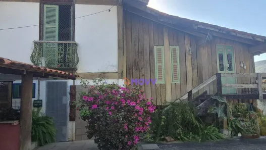 Casa com 4 Quartos à venda, 240m² no Piratininga, Niterói