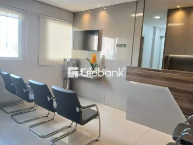 Sala Comercial à venda, 130m² no Centro, Montes Claros