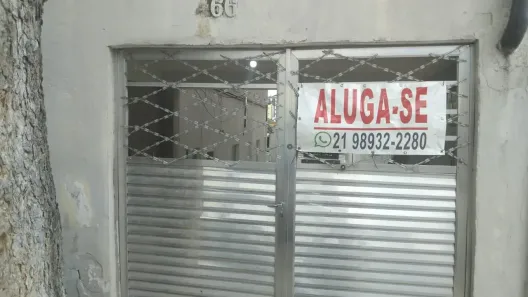 Casa com 1 Quarto para alugar, 60m² no Jardim Vinte e Cinco de Agosto, Duque de Caxias