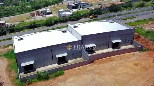 Galpão/Depósito/Armazém para venda ou aluguel, 224m² no Loteamento Residencial Fazenda Casa Grande, Taubaté