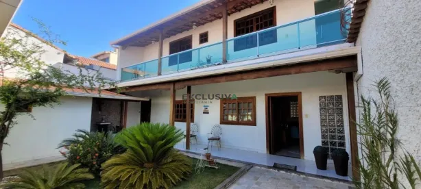 Casa com 5 Quartos à venda, 337m² no Monte Castelo, Contagem