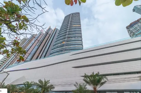 Apartamento com 3 Quartos para alugar, 230m² no Centro, Balneário Camboriú